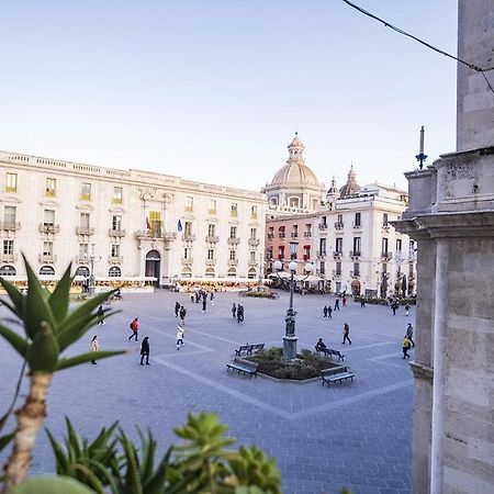 Charme Catania Central Suites Eksteriør billede