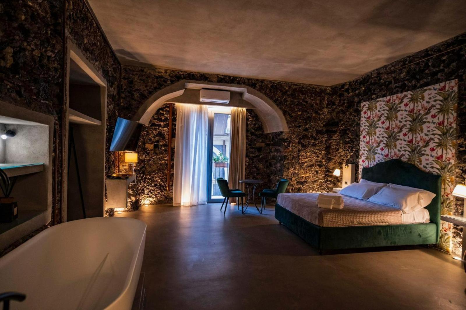 Charme Catania Central Suites Eksteriør billede