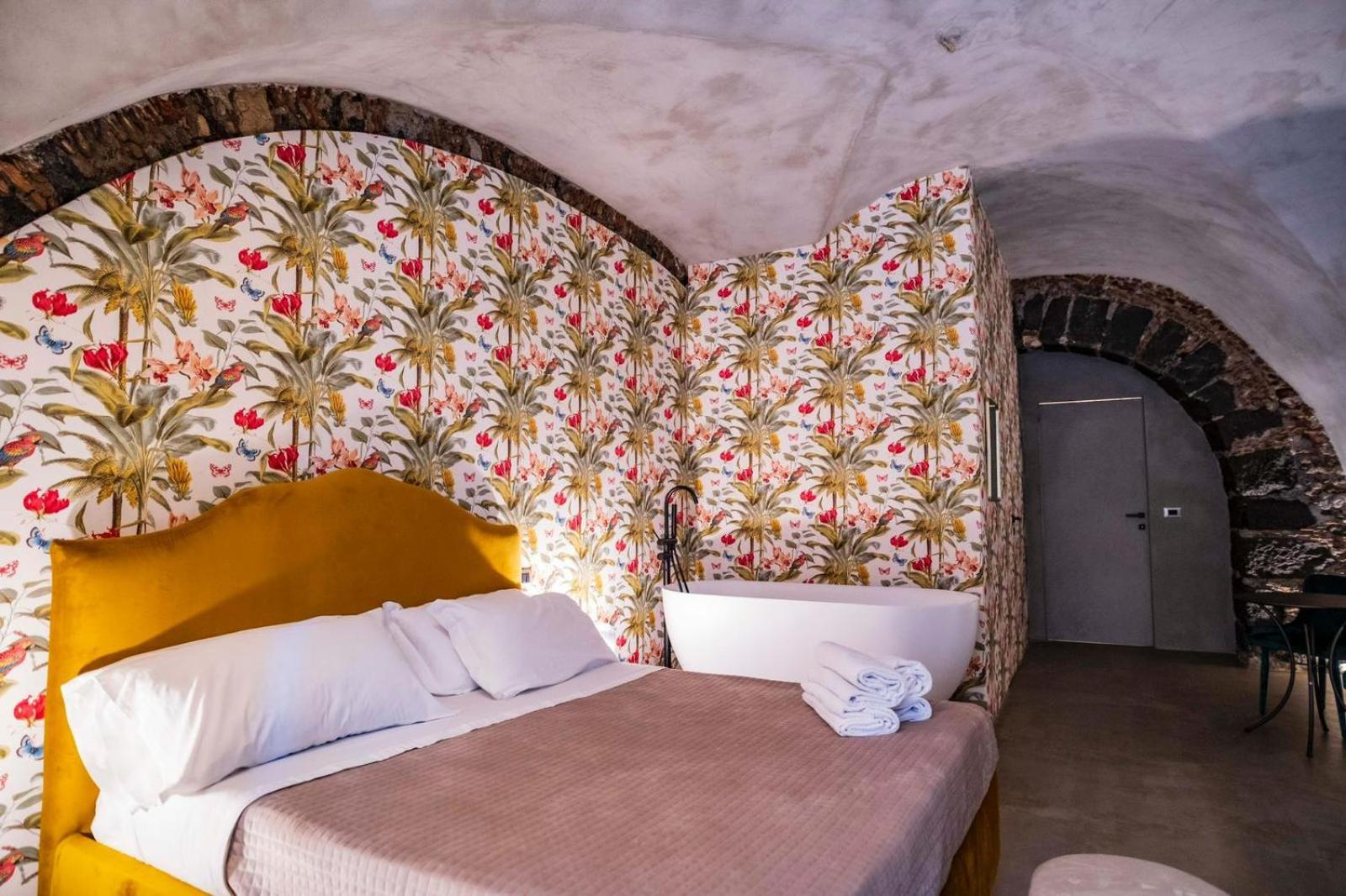 Charme Catania Central Suites Eksteriør billede