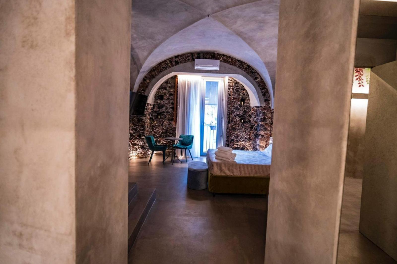 Charme Catania Central Suites Eksteriør billede