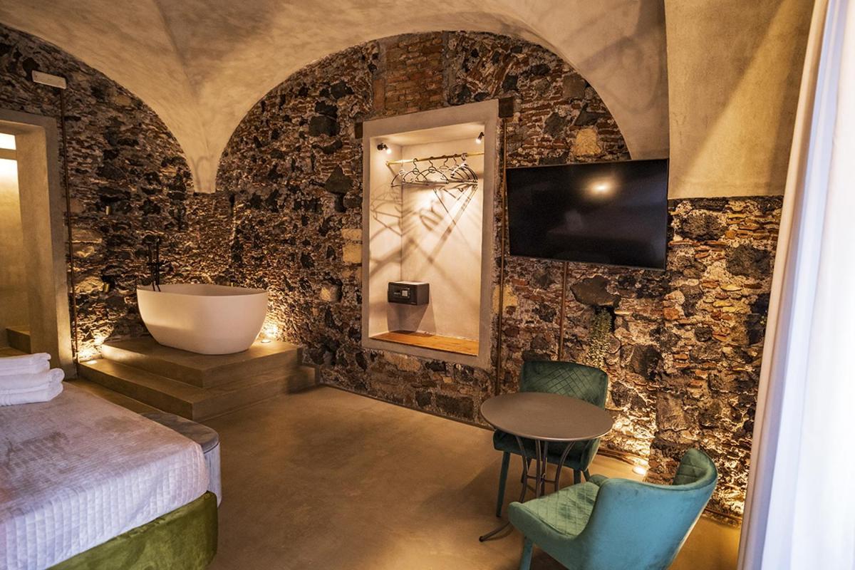 Charme Catania Central Suites Eksteriør billede